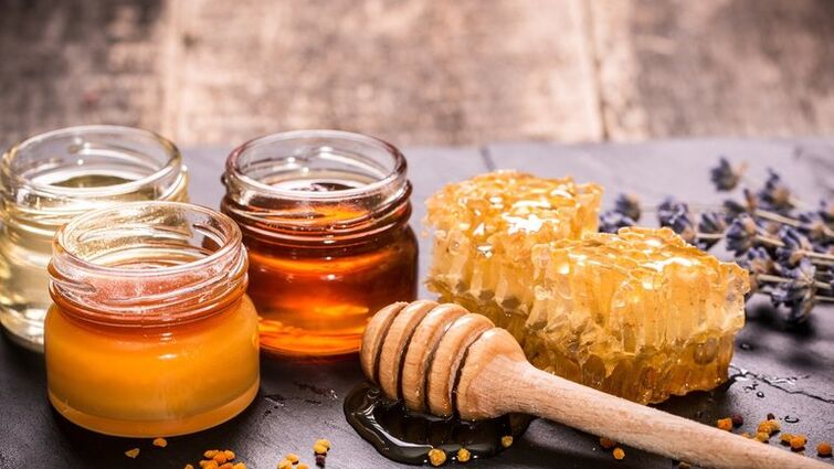 العسل هو العلاج الشعبي الأكثر فعالية للقوة